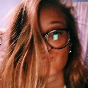 Meet your Posher, Sami